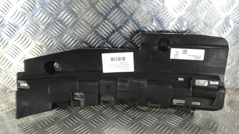 Кронштейн порога к Jeep Grand Cherokee WL (21-24)