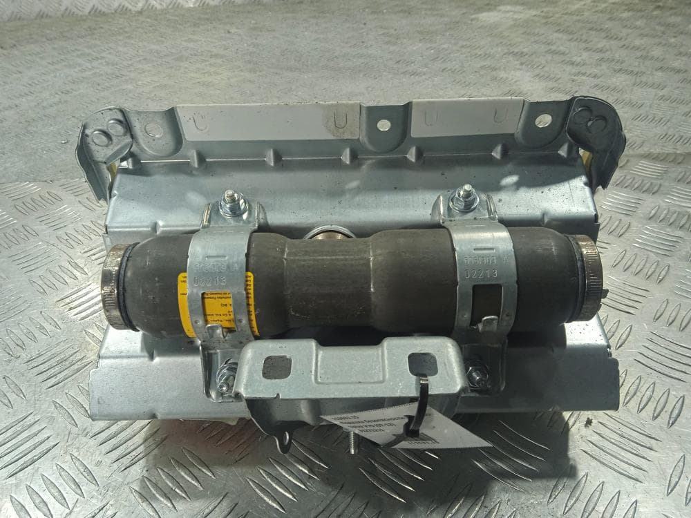 Подушка безопасности пассажира к Volvo V70 3 (07-13)