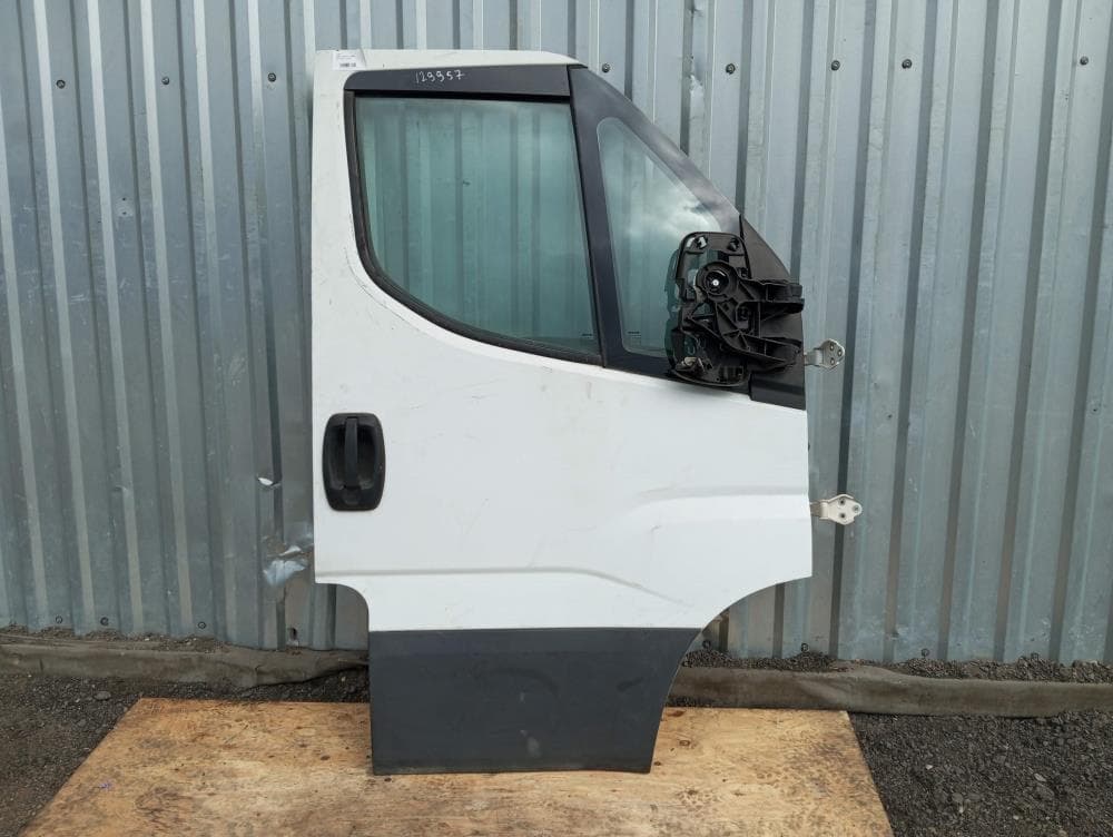 Дверь передняя правая к Iveco Daily 6 (14-24)