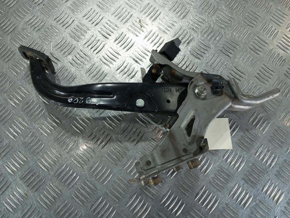 Педаль тормоза к Hyundai ix35 1 (10-13)