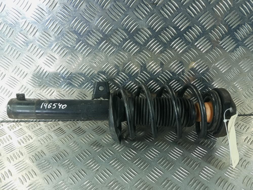 Стойка передняя правая к Volkswagen Polo 5 (09-15)