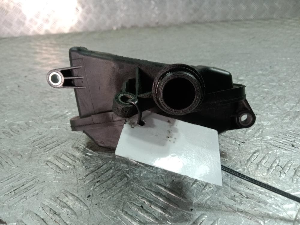 Вакуумный ресивер к Mercedes E Class W212/S212/C207/A207 Рестайлинг (13-16)