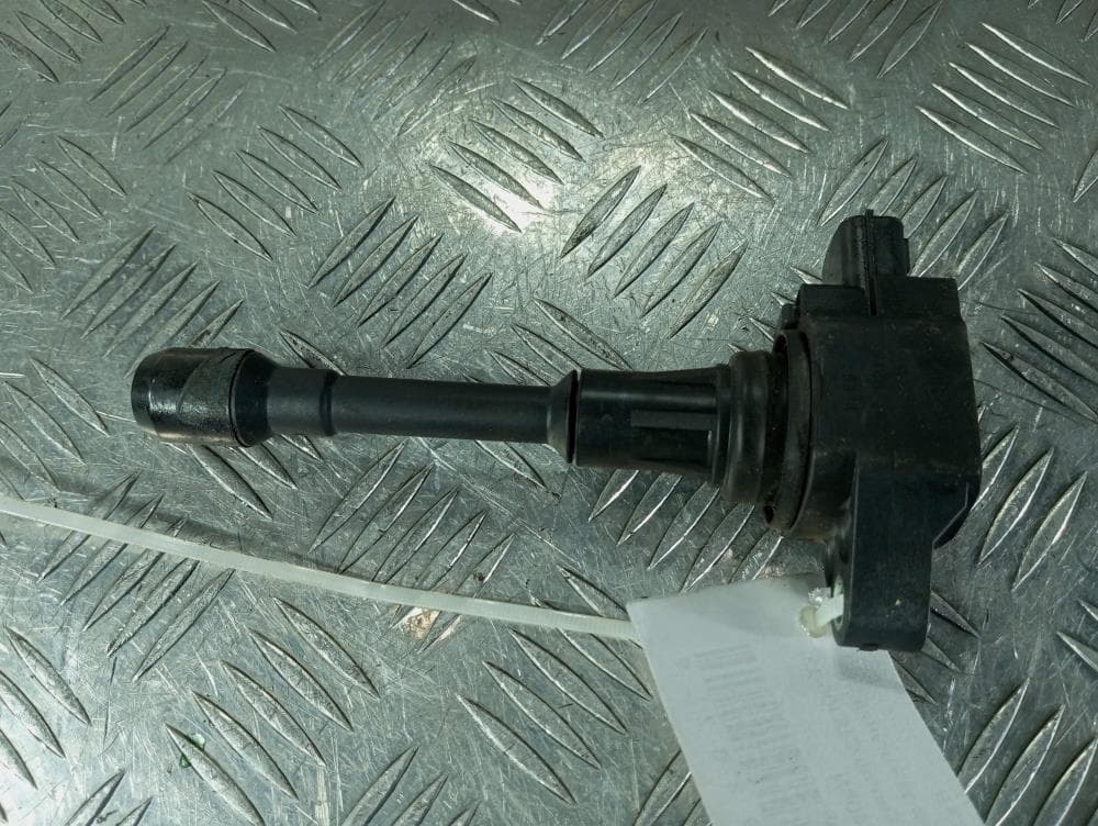 Катушка зажигания к Nissan  Serena C25 (05-12)