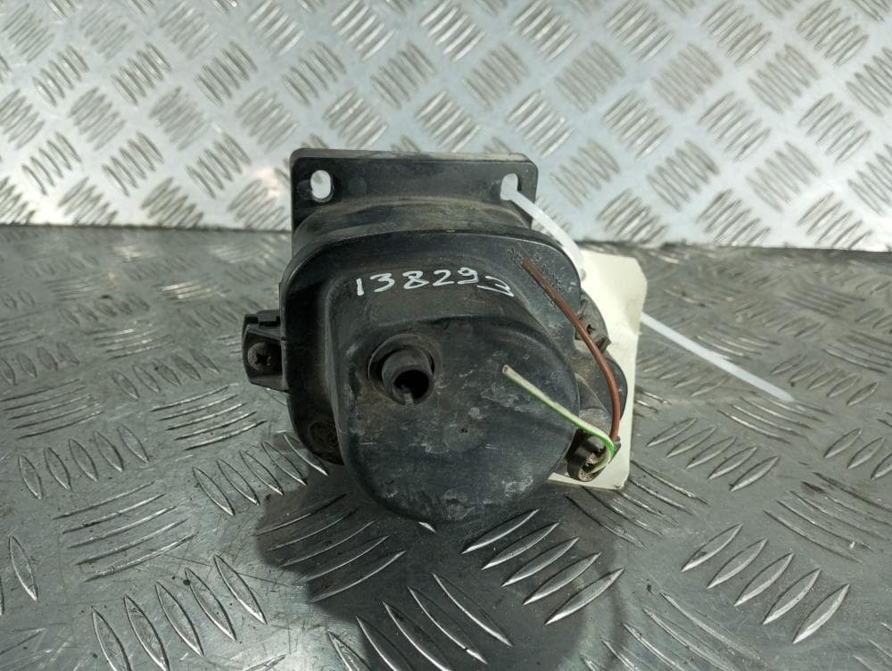 Фара противотуманная левая к Audi A6 C5/4B (97-01)