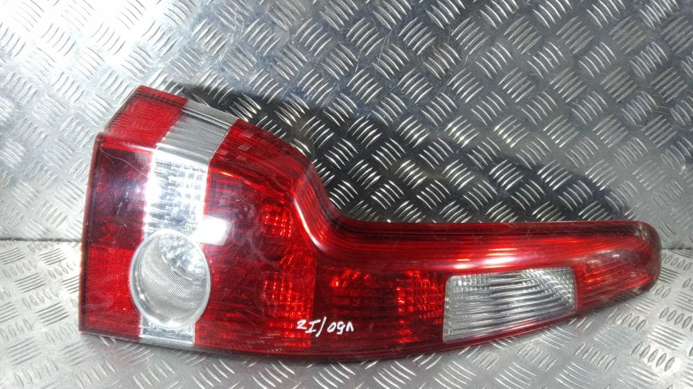 Фонарь задний левый к Volvo V50 (03-10)