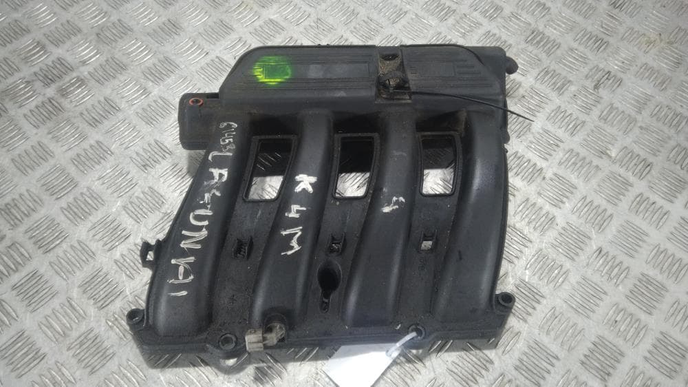 Коллектор впускной к Renault Laguna 1 Рестайлинг (98-01)