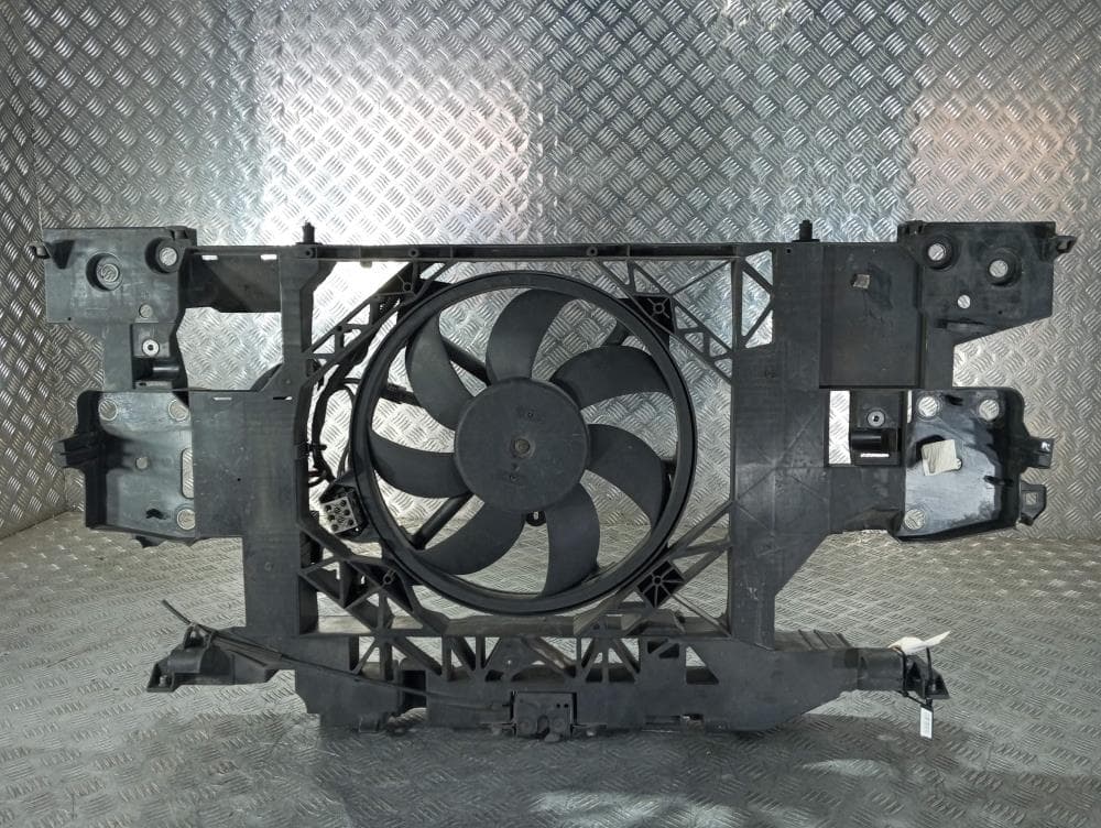 Передняя панель крепления облицовки (телевизор) к Renault Scenic 3 (09-12)