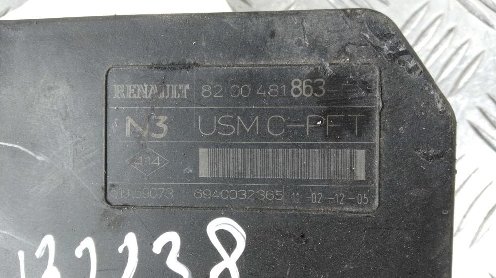 Блок комфорта к Renault Scenic 2 Рестайлинг (06-09)