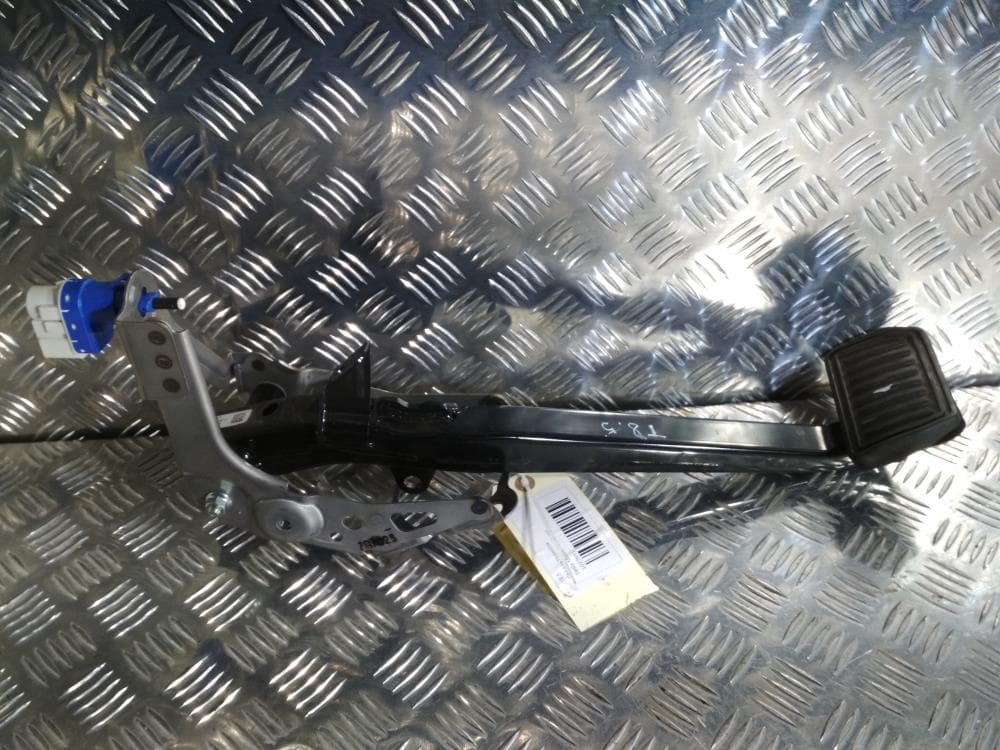 Педаль тормоза к Tesla Model X (15-21)