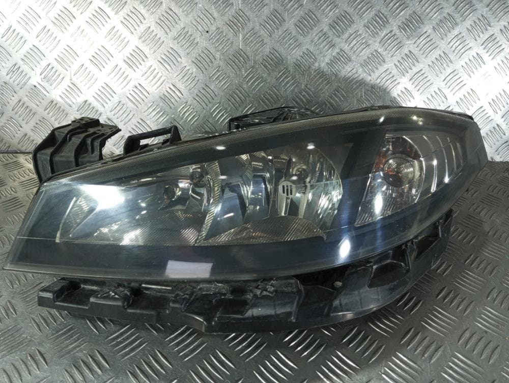 Фара левая к Renault Laguna 2 Рестайлинг (05-08)