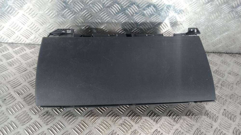 Бардачок к Tesla Model 3 (17-21)