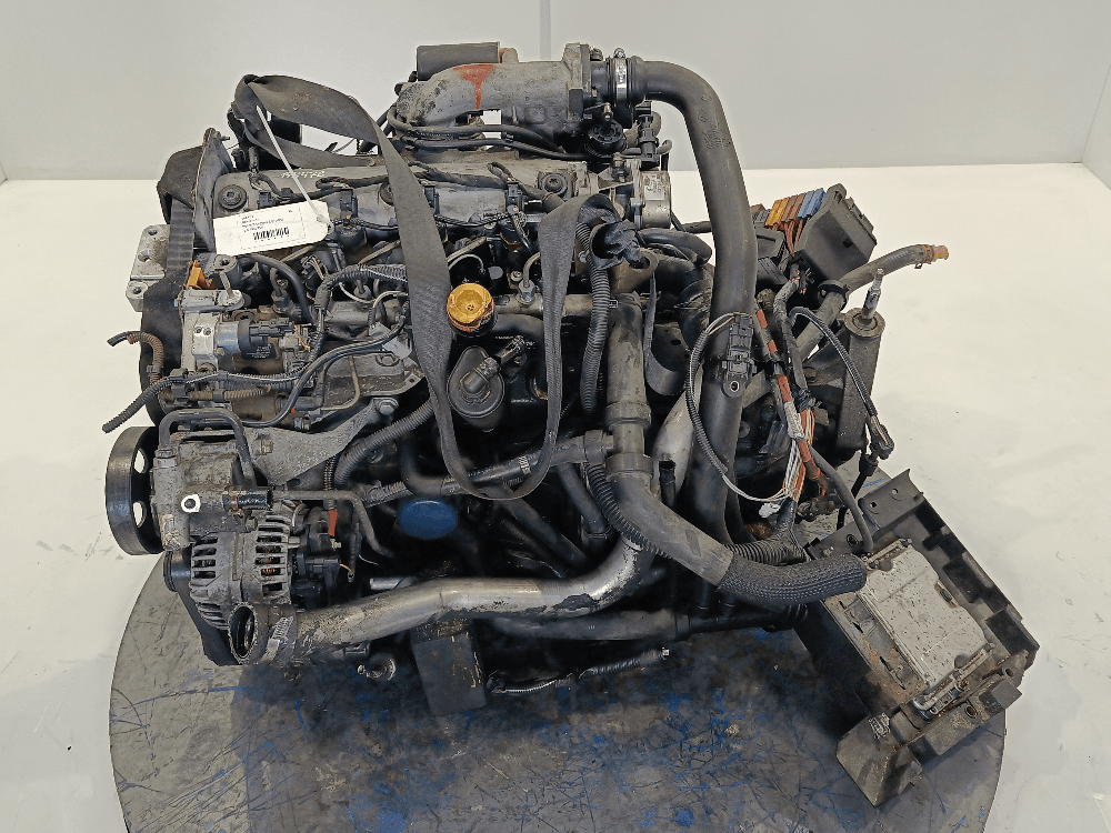 Двигатель к Renault Laguna 2 (01-05)