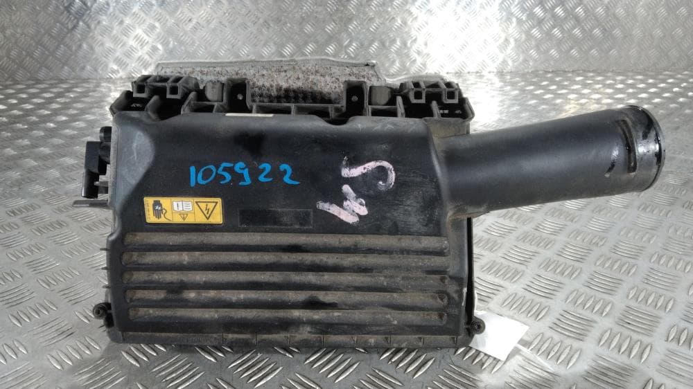 Корпус воздушного фильтра к Mercedes E Class W212/S212/C207/A207 Рестайлинг (13-16)