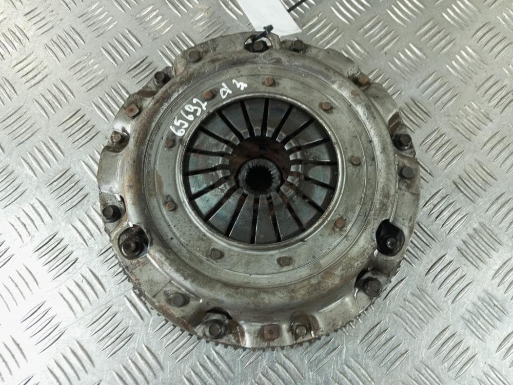 Маховик к Mazda 3 BK Рестайлинг (06-09)