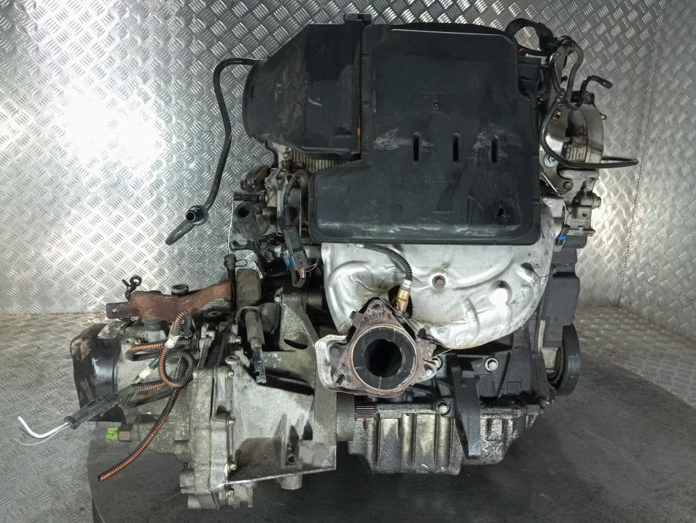 Двигатель к Renault Laguna 2 (01-05)