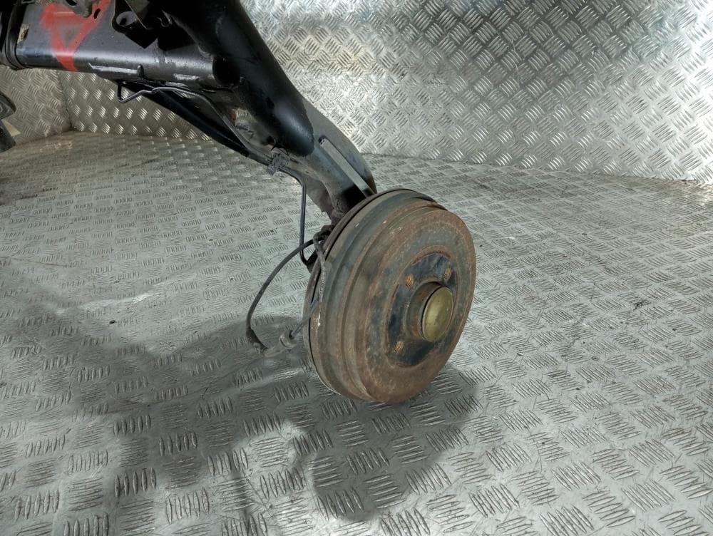 Балка подвески задняя к Renault Clio 3 (05-09)