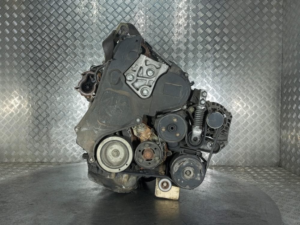Двигатель к Renault Scenic RX4 (00-03)