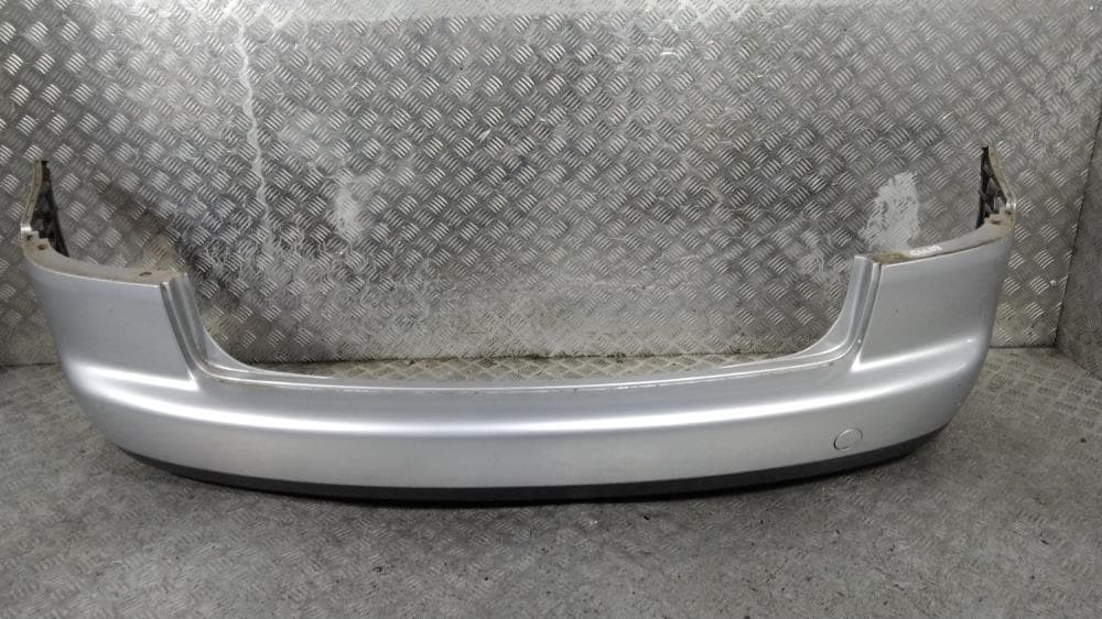 Бампер задний к Volkswagen Touran 1 (03-07)