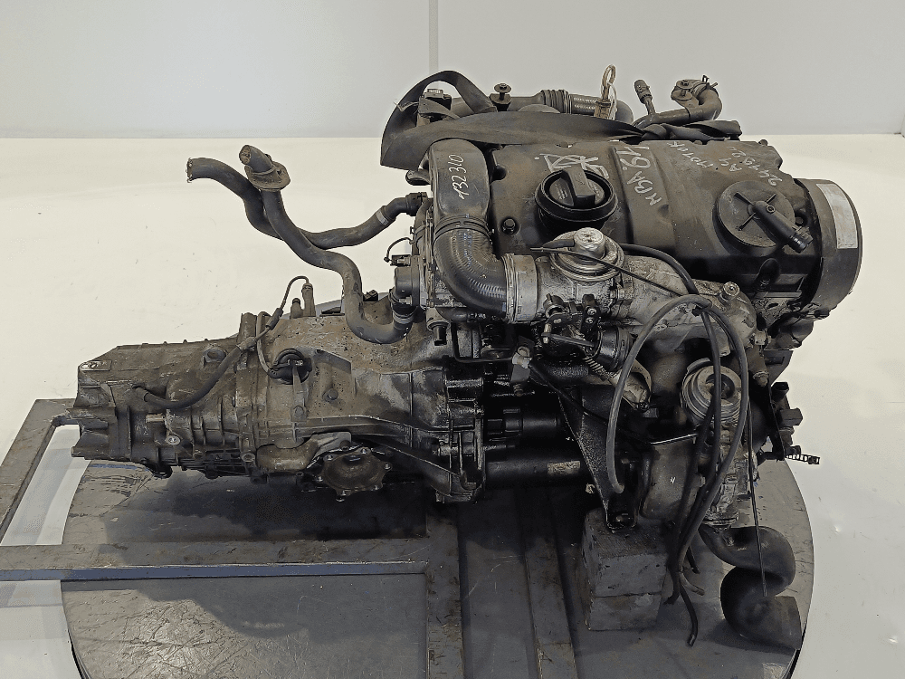 Двигатель к Audi A4 B6 (01-05)