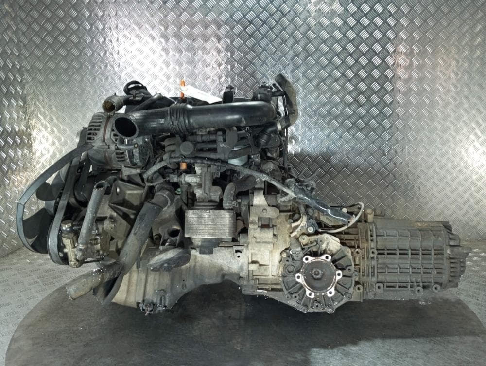 Двигатель к Audi A4 B6 (01-05)