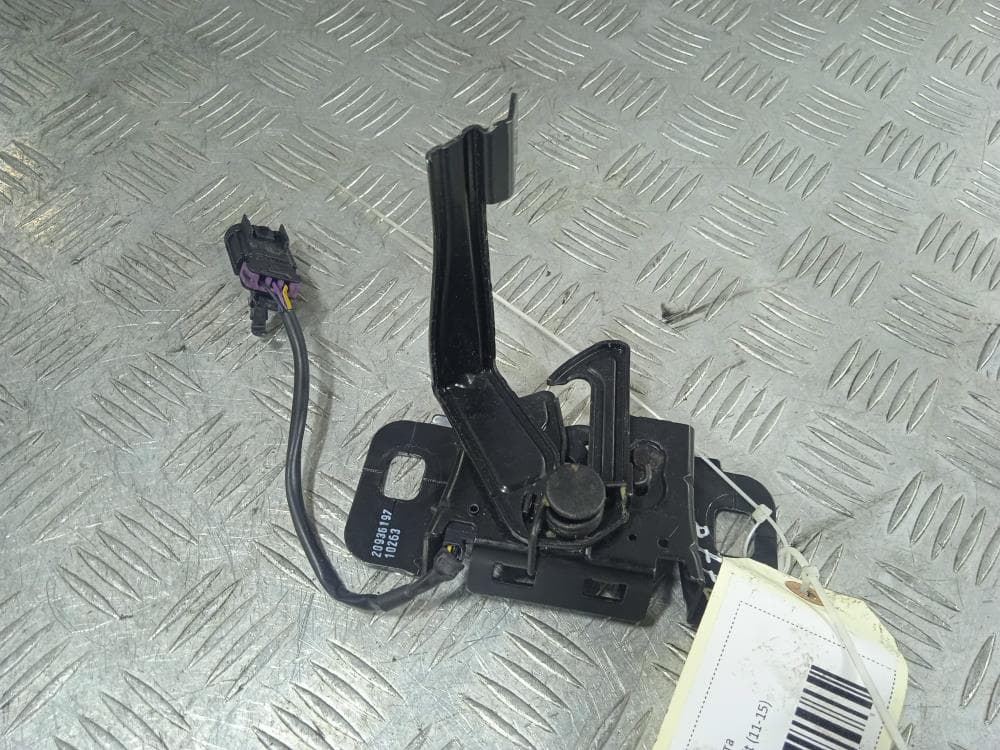 Замок капота к Chevrolet Volt 1 (10-15)