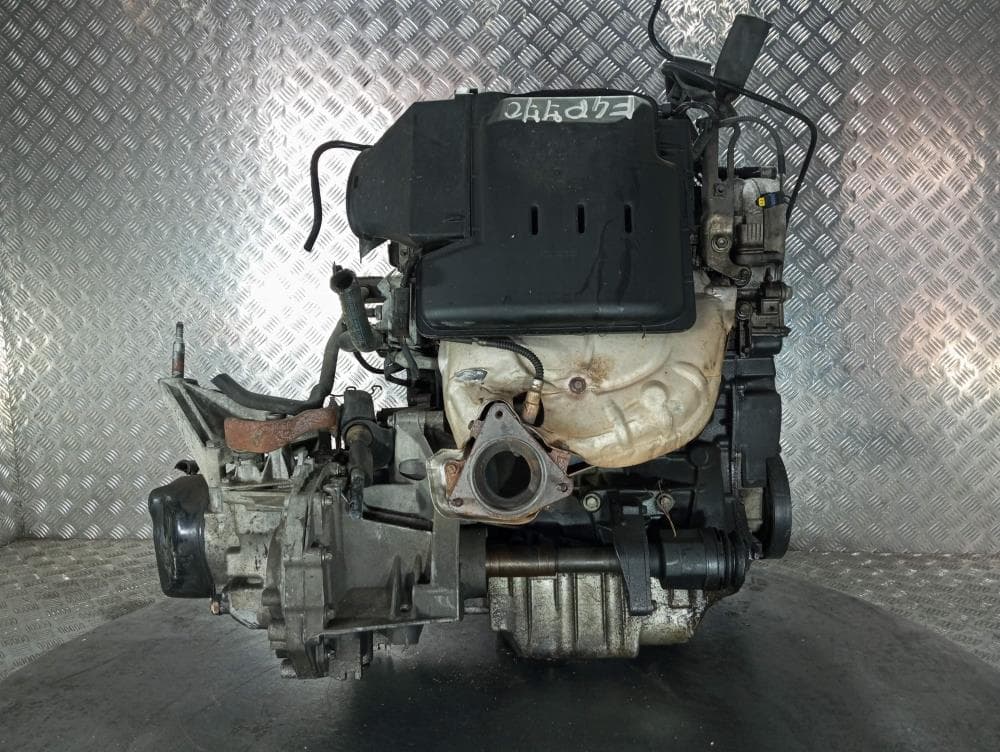 Двигатель к Renault Laguna 2 (01-05)