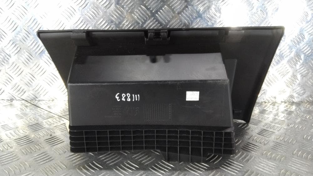 Бардачок к Jeep Grand Cherokee WL (21-24)