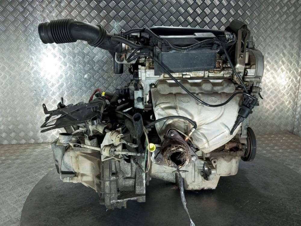 Двигатель к Renault Scenic 2 (03-06)