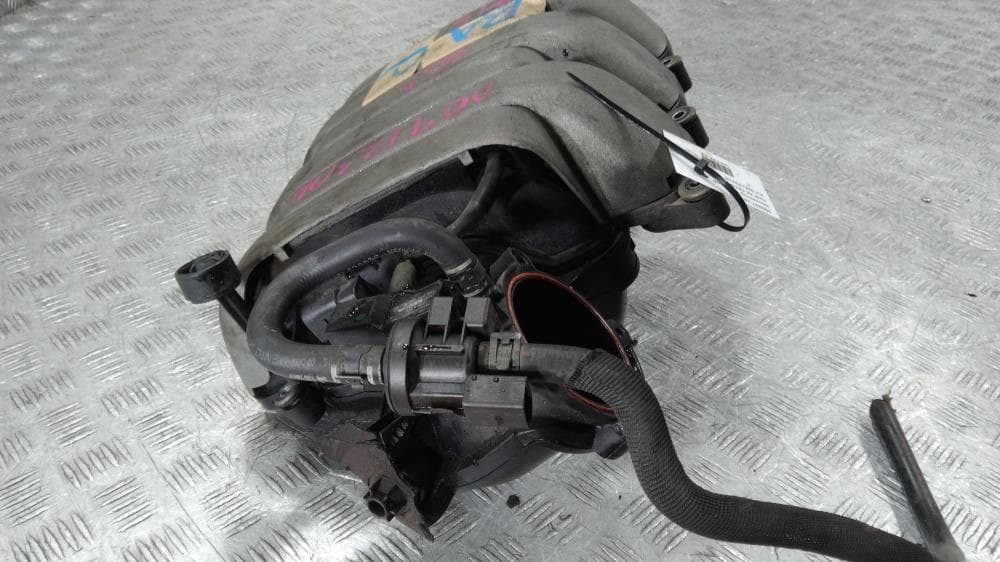 Коллектор впускной к Audi A6 C6/4F (04-08)