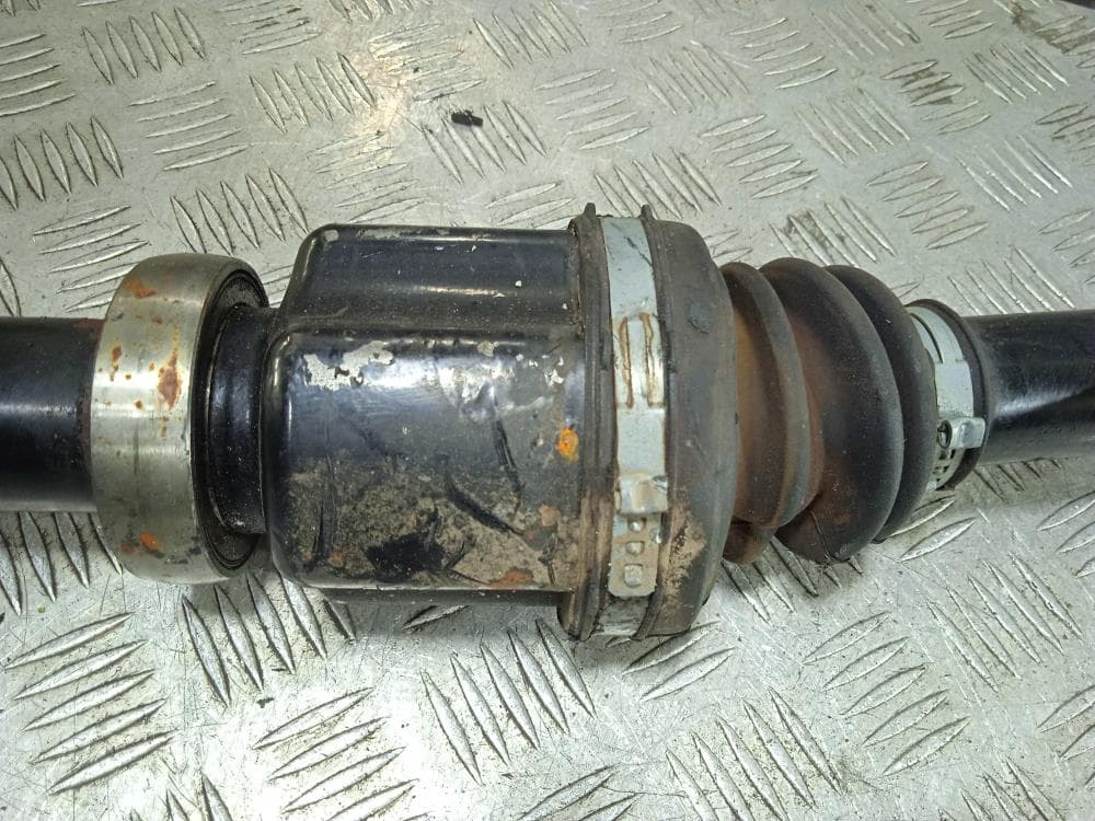 Полуось передняя правая (приводной вал, ШРУС) к Volvo S60 2 (10-13)