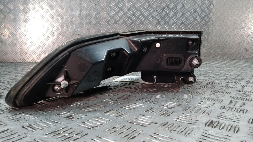 Фонарь задний правый к Chevrolet Volt 1 (10-15)