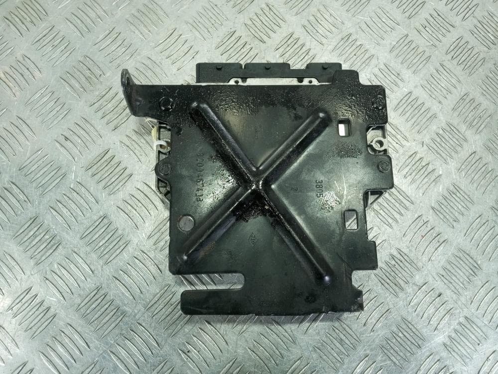 Блок управления двигателем к Renault Scenic 2 (03-06)