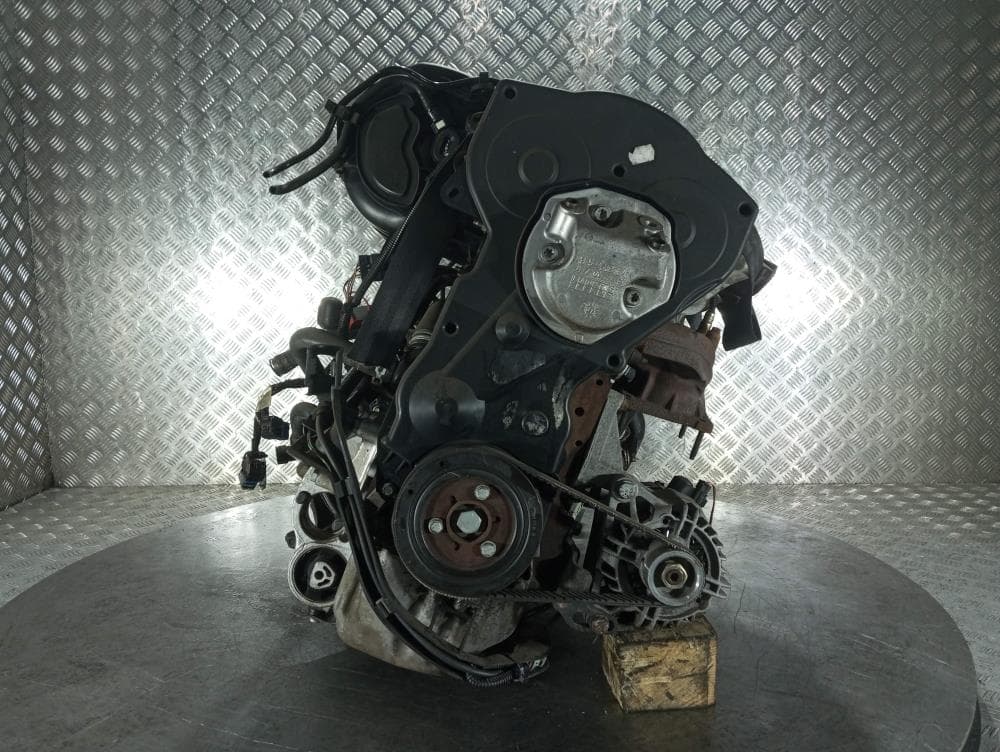 Двигатель к Peugeot 307 (01-05)