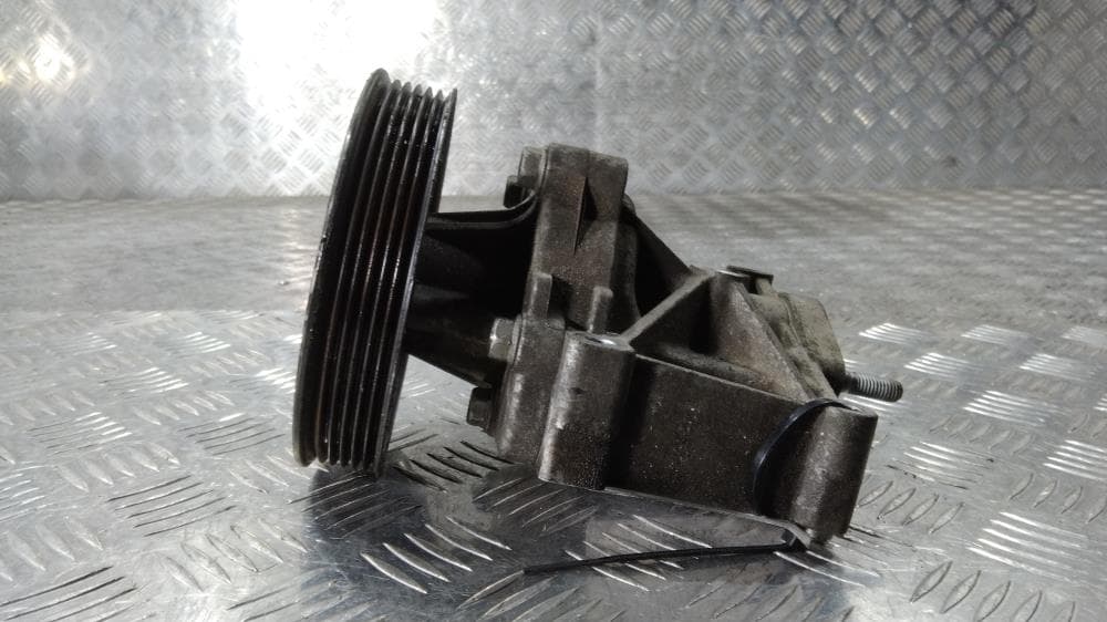 Помпа к Mitsubishi Outlander 2 (07-10)