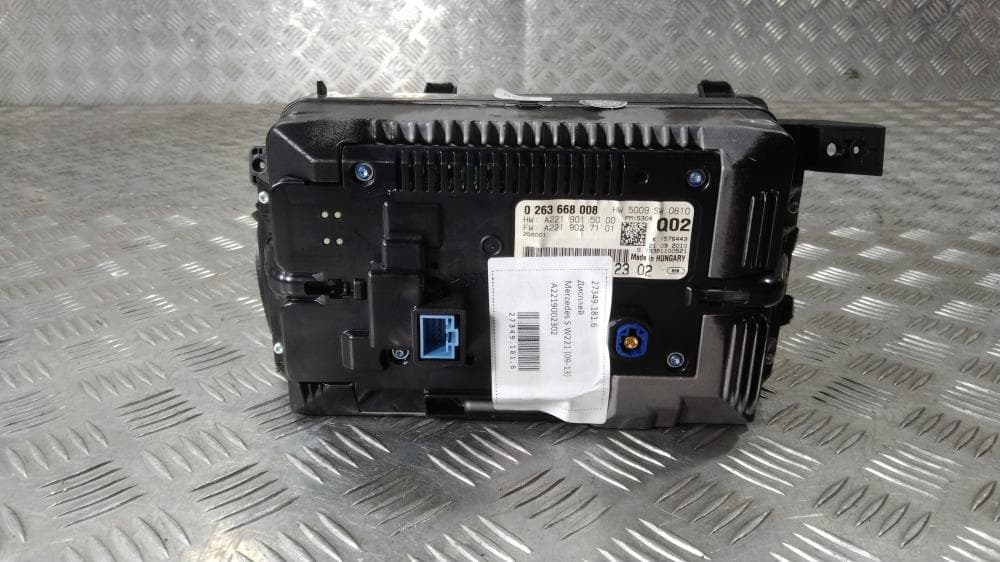 Дисплей к Mercedes S W221 Рестайлинг (09-13)