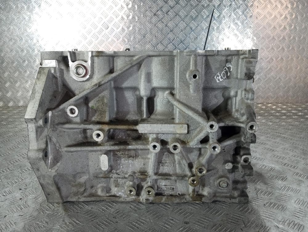 Блок цилиндров к Mazda 3 BK Рестайлинг (06-09)
