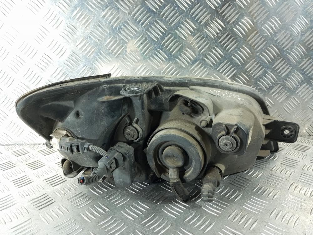 Фара левая к Hyundai Getz 1 (02-05)
