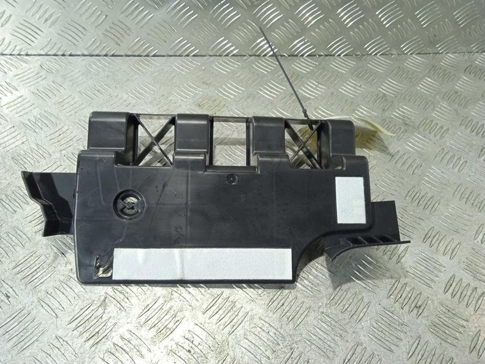Пластик к Tesla Model 3 (17-21)