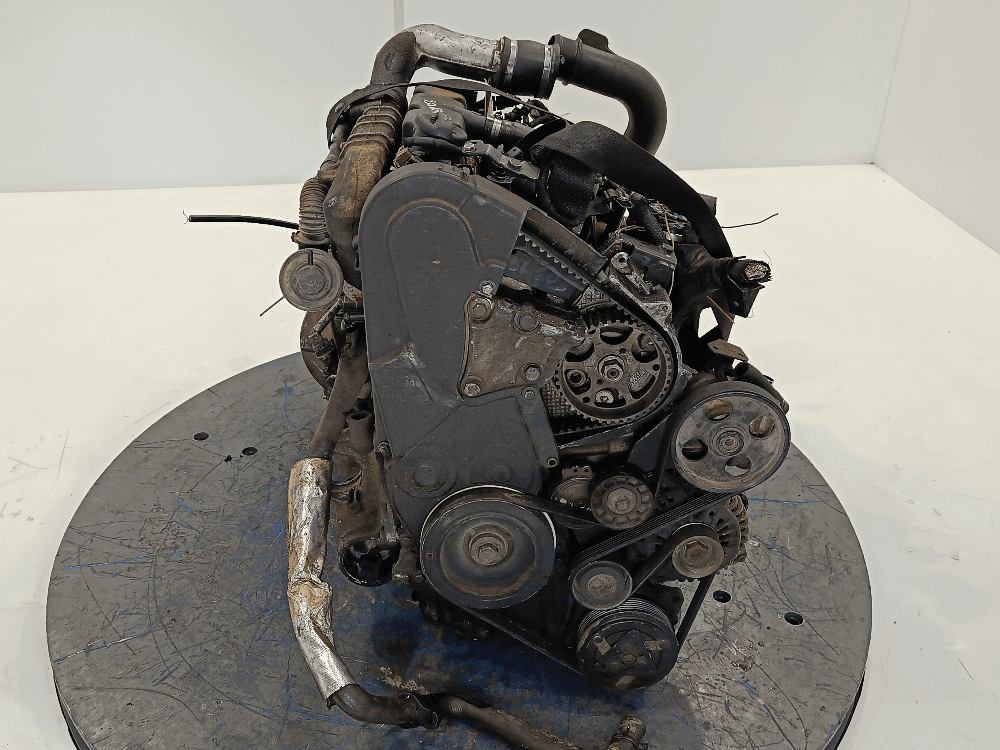 Двигатель к Peugeot 307 (01-05)