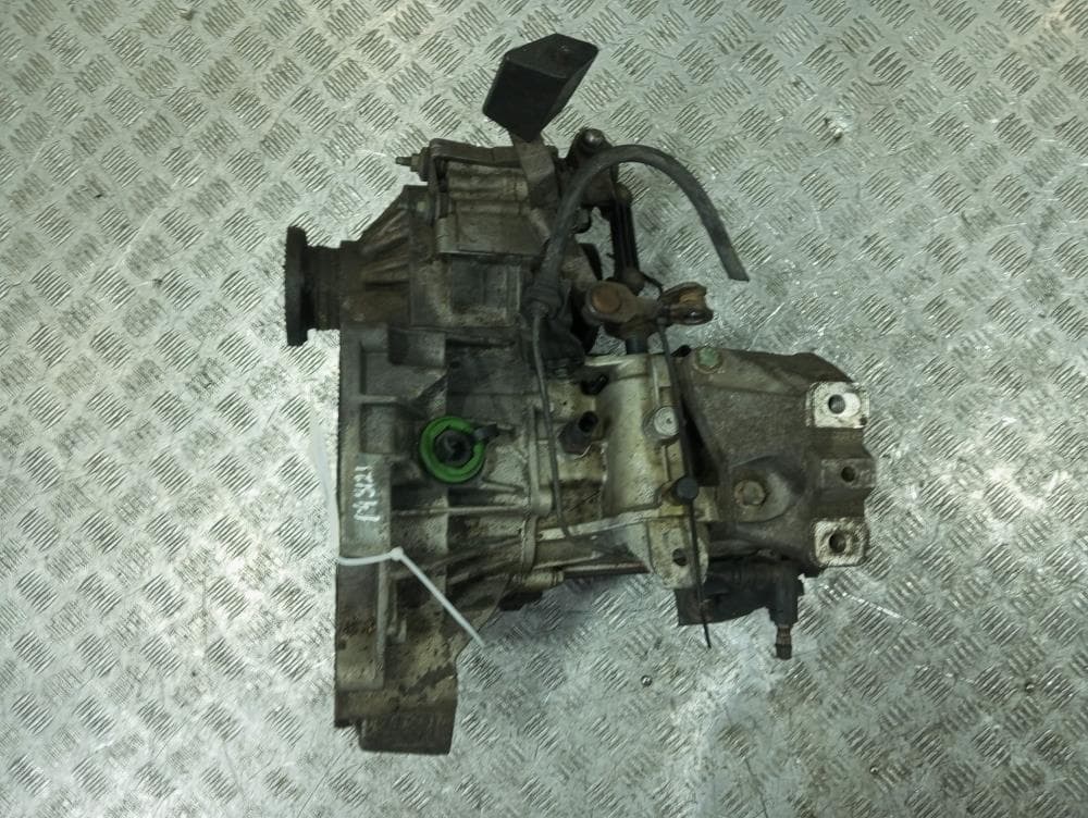 КПП механическая (МКПП) к Volkswagen Golf 4 (97-06)