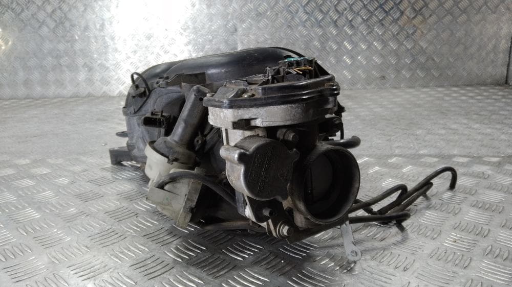Коллектор впускной к Volvo V50 (03-10)