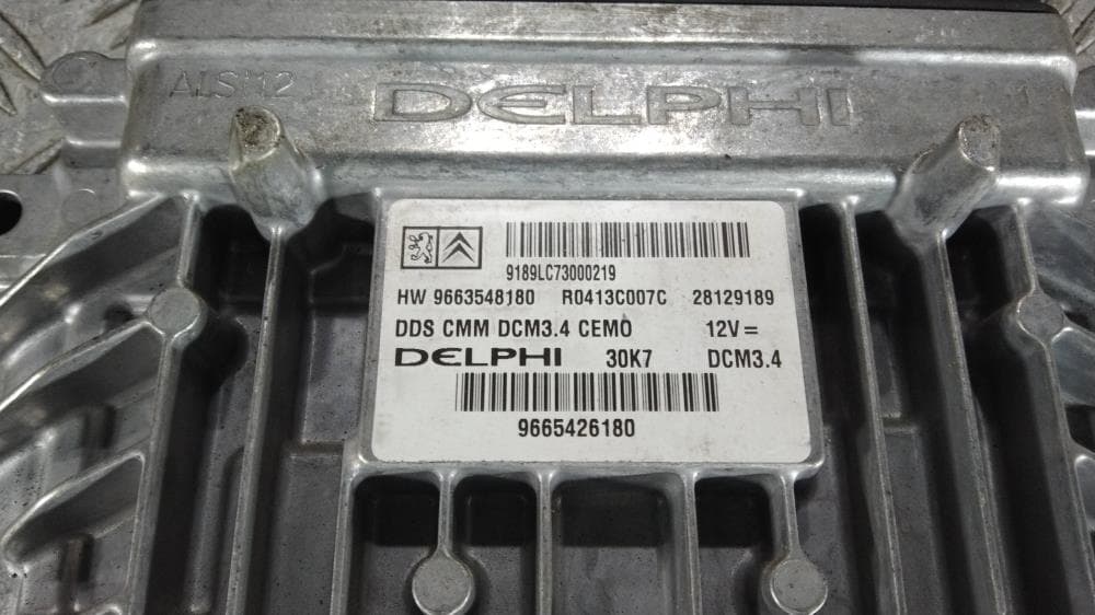 Блок управления двигателем к Peugeot 308 1 (07-11)
