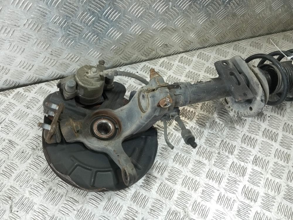 Стойка передняя правая к Volkswagen Polo 5 (09-15)
