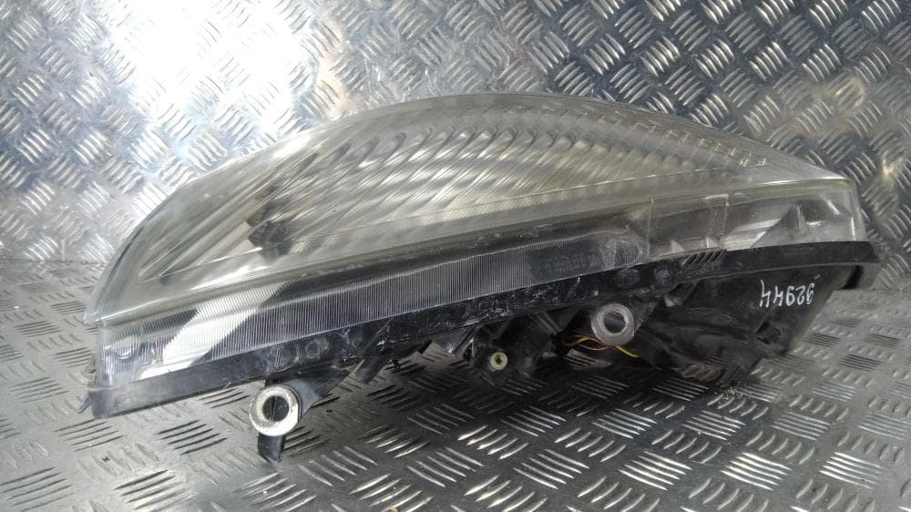 Фара левая к Renault Scenic 2 (03-06)
