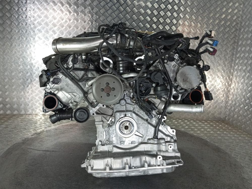 Двигатель к Audi RS4 B9 (17-24)