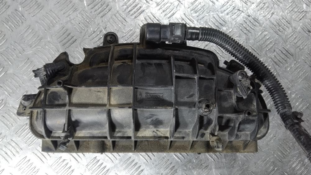 Коллектор впускной к Volvo V60 1 (10-13)
