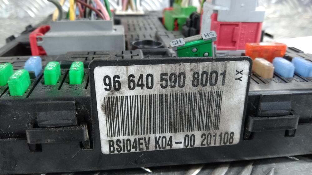 Блок комфорта к Citroen C4 Picasso 1 (06-13)