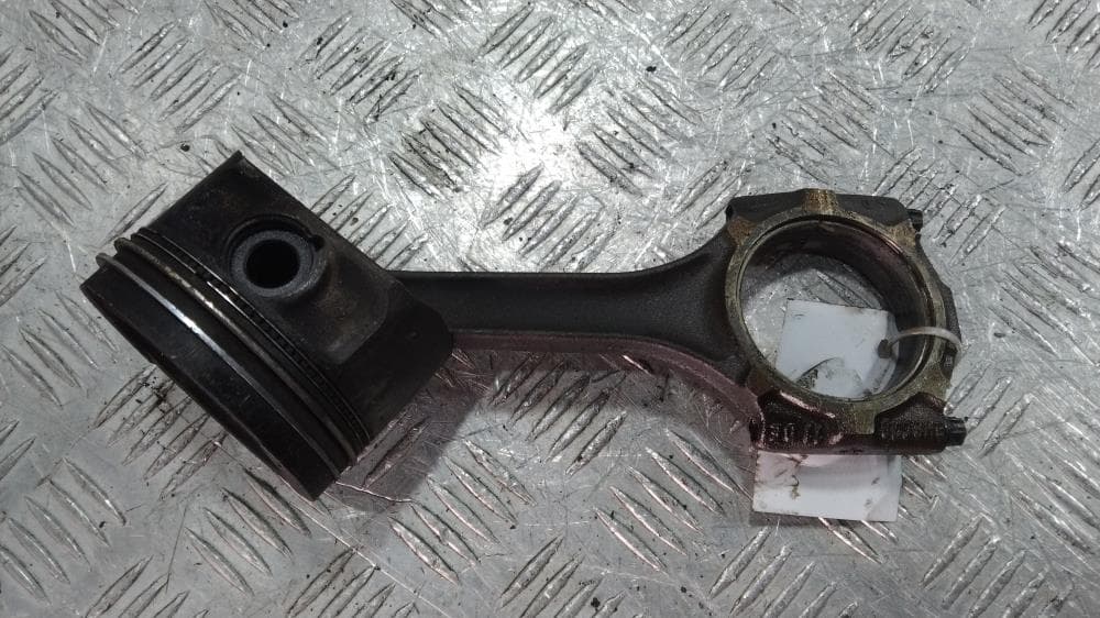 Поршень к Audi A4 B5 (94-99)