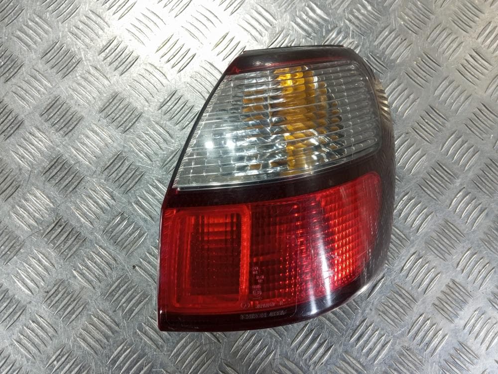 Фонарь задний правый к Subaru Legacy 3 (98-03)