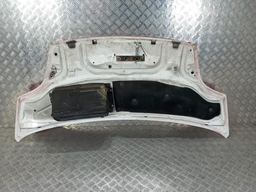 Капот к Renault Trafic 2 (01-06)